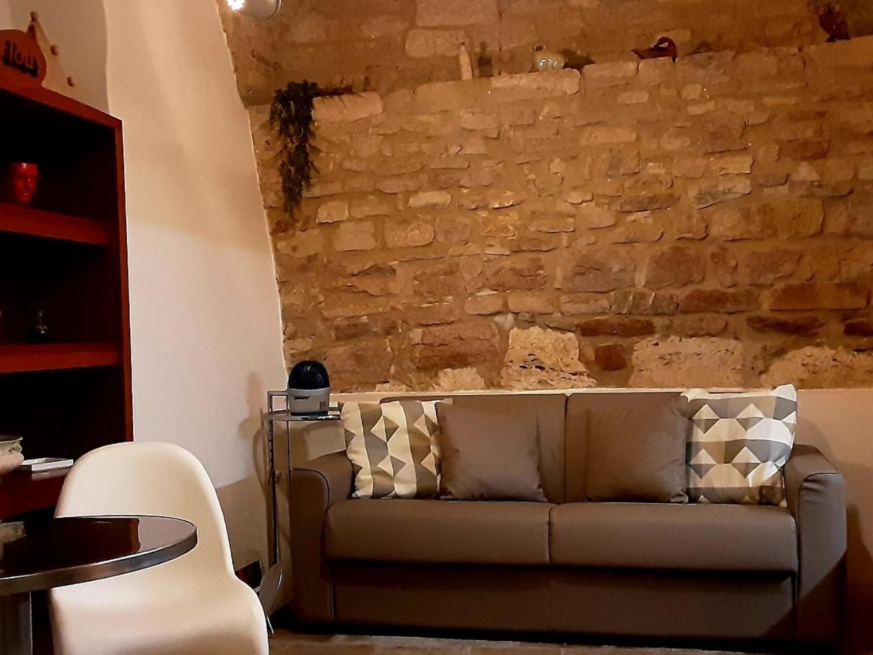 Brizi 5 Apartment Assisi Exterior photo